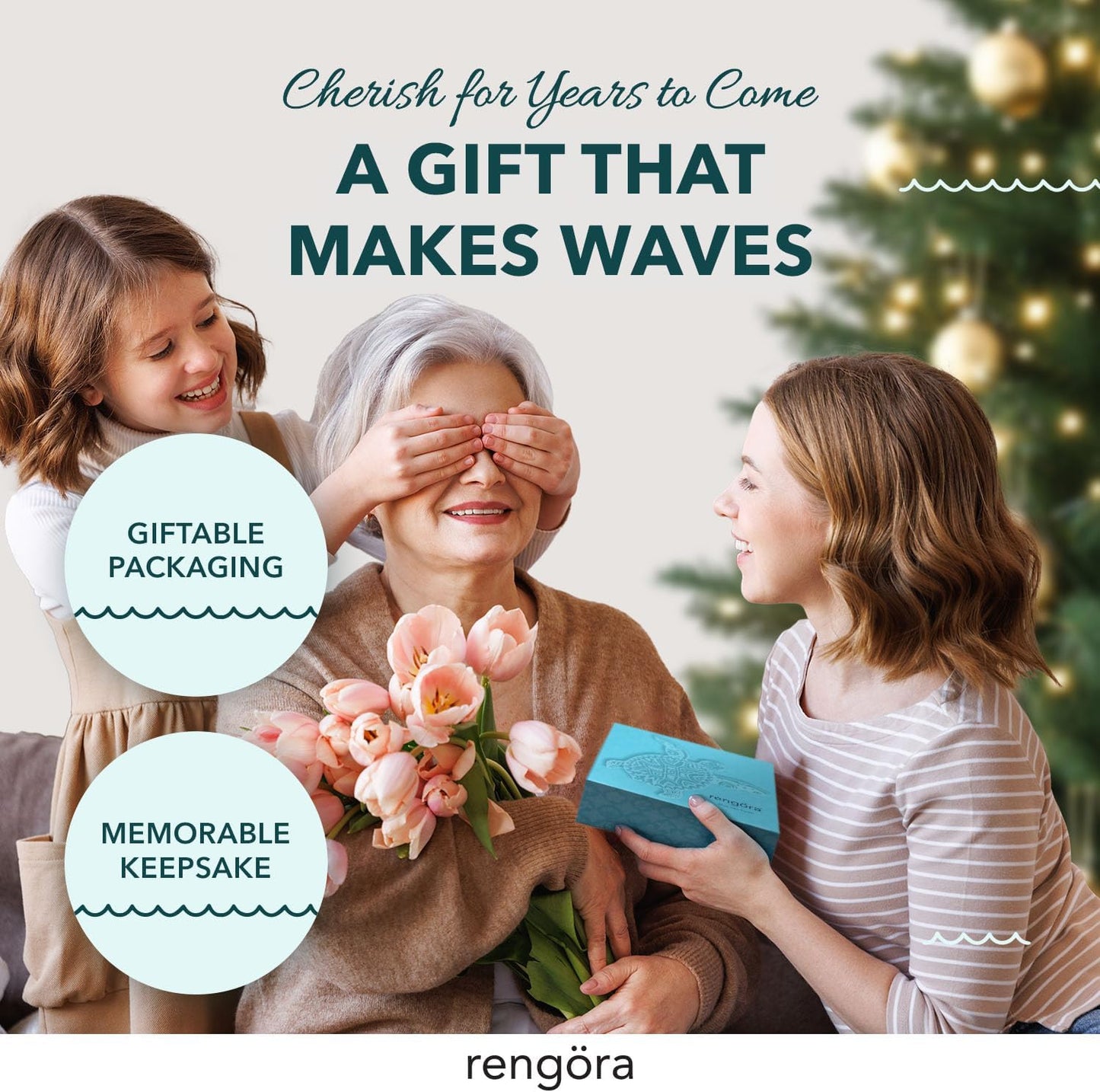 Hand-Painted Beach Christmas Ornament – Coastal Tree Decoration for Ocean Lovers – Unique Nautical Ornament for Christmas Tree or Stocking Stuffer Gift (Blue Sea Turtle Mother and Baby)