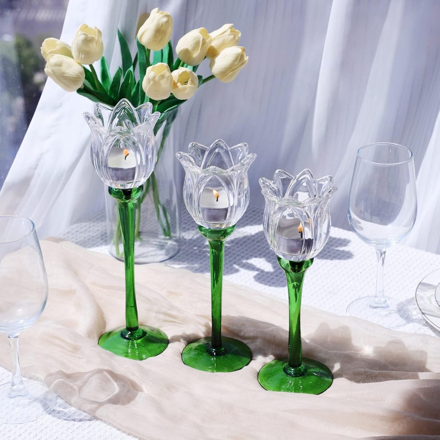 VOHO Tulips Glass Clear Candle Holder Decor for Home Living Room, 3pcs Varying Heights Tealight Candle Holder Wedding Centerpieces for Tables, White Flower Tall Votive Candle Holders Gifts for Friends