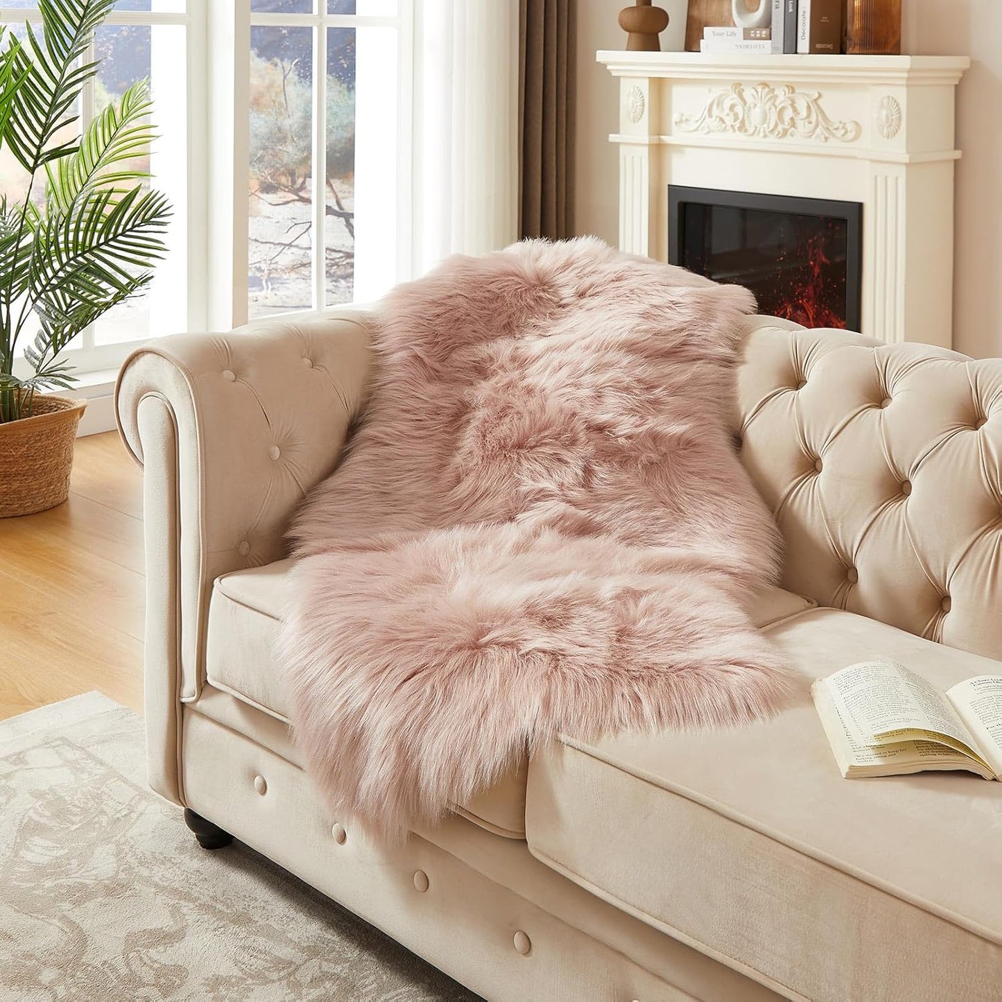 AMTOVO Faux Fur Rug, Pink Area Rug, Fluffy Sheepskin Rug, Fuzzy Ultra Soft 2 x 4 ft Shag Rugs for Bedroom Sofa Throw Cushion Room Decor, Sheepskin