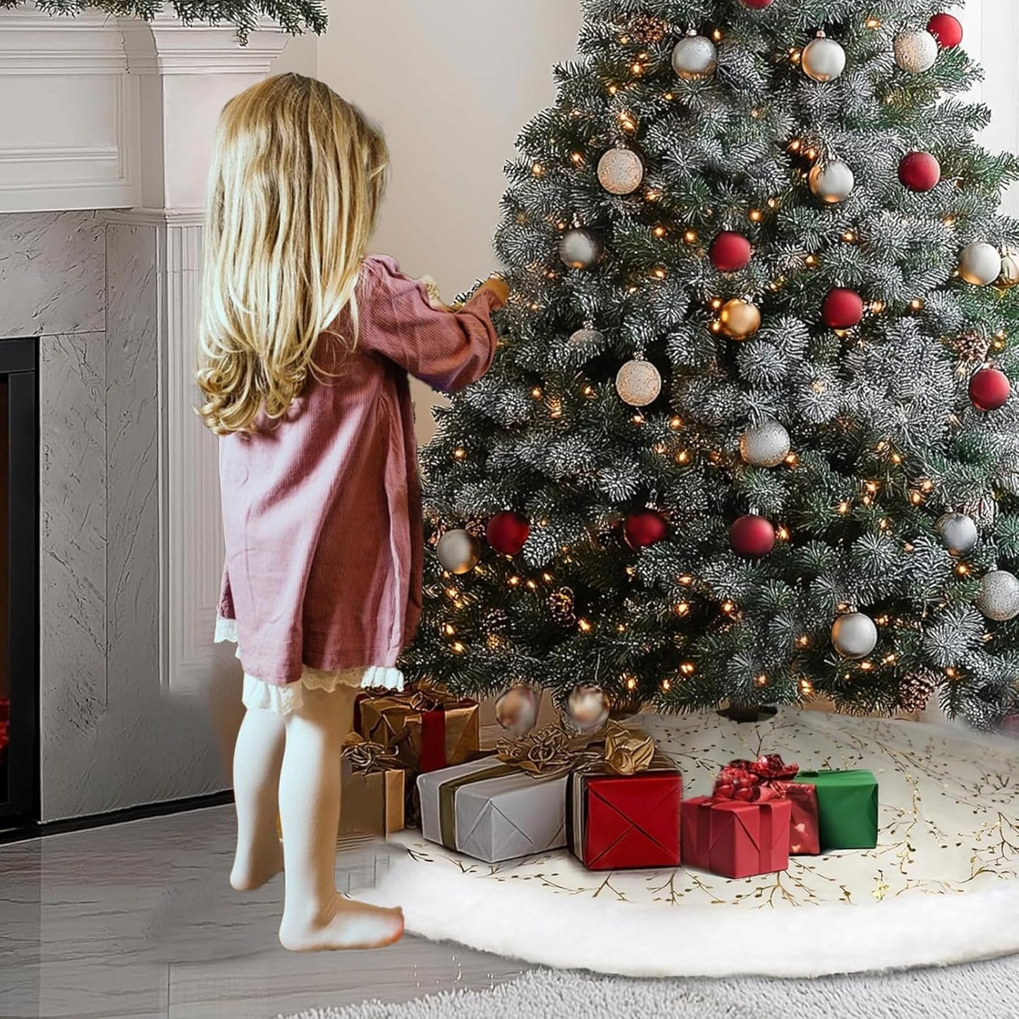 White-Gold Christmas Tree Skirt, White Faux Fur Plush Trim, Embellished with Golden Branches Pattern, Big Thick Velvet Xmas Tree Mat for Home Decoration, Gold Santa Skirt for Trees