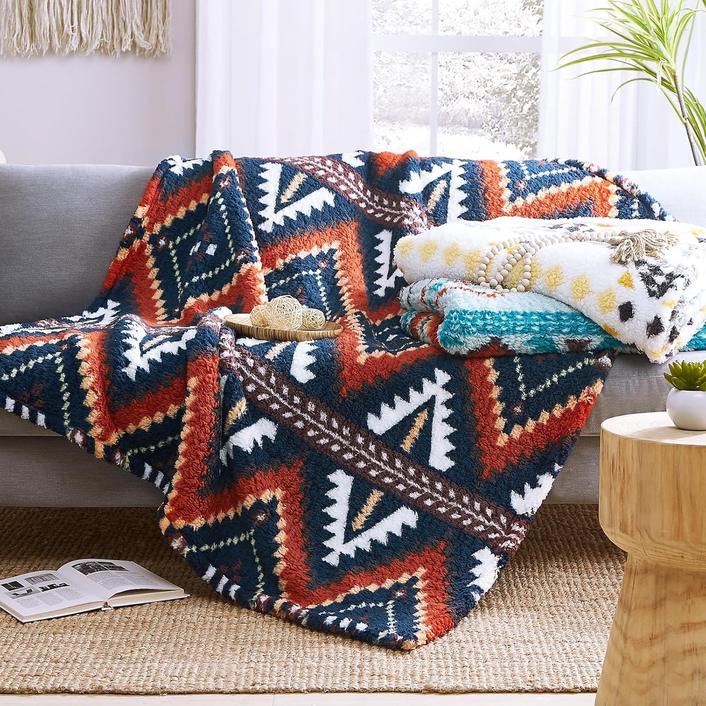 CASAAGUSTO Boho Sherpa Throw Blanket, Aztec Throw, Ultra Soft, Warm, Cozy, Plush, Thick Fleece Bohemian Throw Blanket for Couch, Bed, Sofa (Navy Blue 50 * 60 Inch)