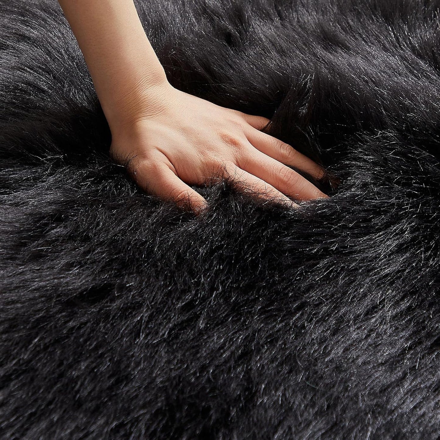 AMTOVO Faux Fur Rug, Black Area Rug, Fluffy Sheepskin Rug, Fuzzy Ultra Soft 2 x 4 ft Shag Rugs for Bedroom Sofa Throw Cushion Room Decor, Sheepskin